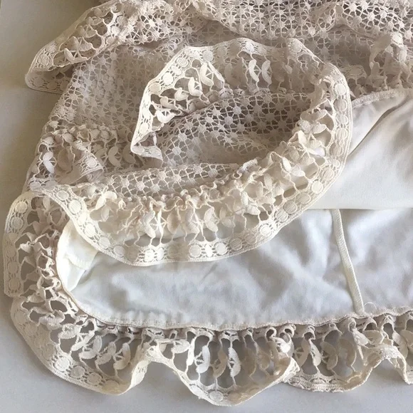 AQUA ivory crochet knit lace sheer long sleeve ruffle tier layered dress - Picture 14 of 16